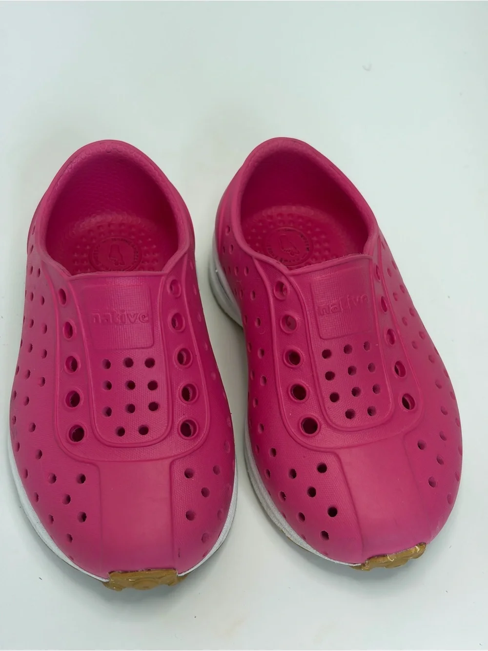 Native Toddler Girls Pink Slip-On Perforated Sandals Size 6